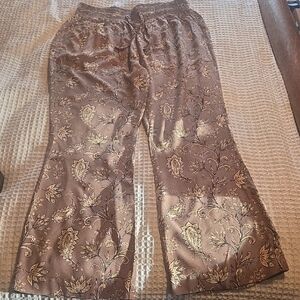 Kerrits EQL Brown Floral Pants